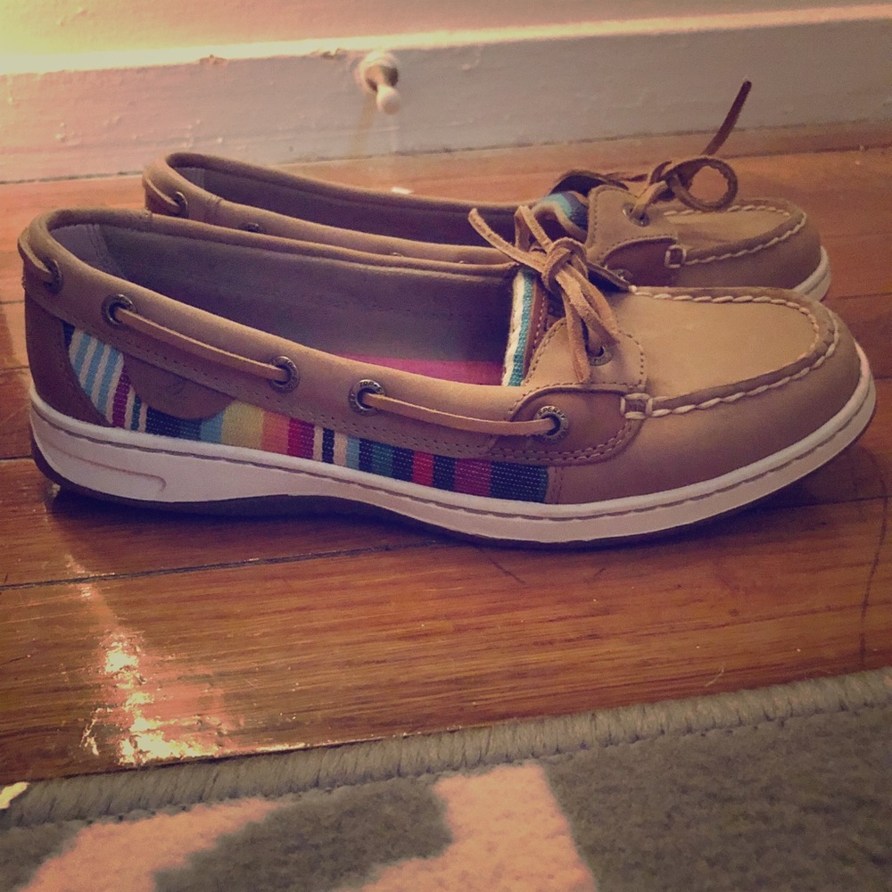 Rainbow women’s Sperry boatshoes